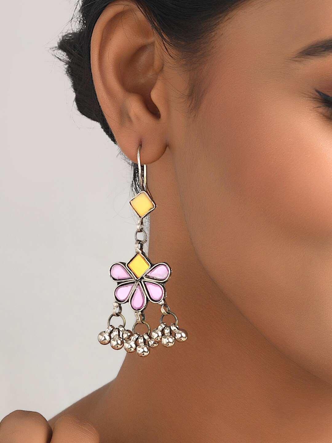 

Fida Pink & Orange Floral Drop Earrings