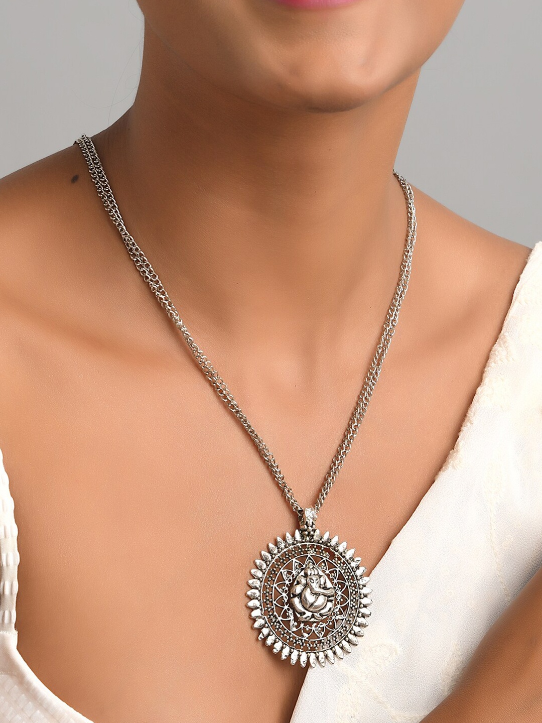 

Fida Silver-Toned Silver-Plated Handcrafted Necklace