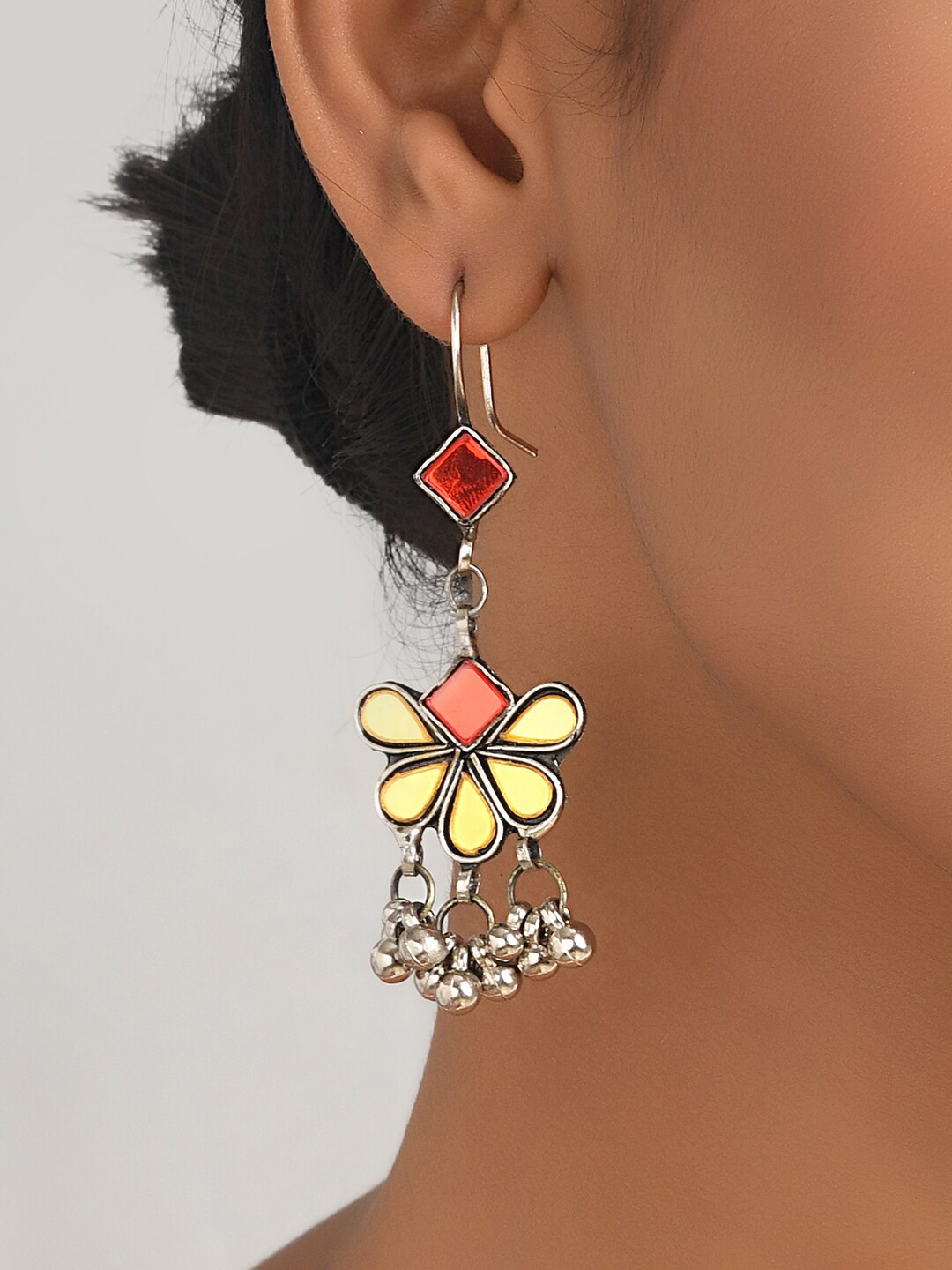 

Fida Women Orange and yellow Contemporary Drop Earrings