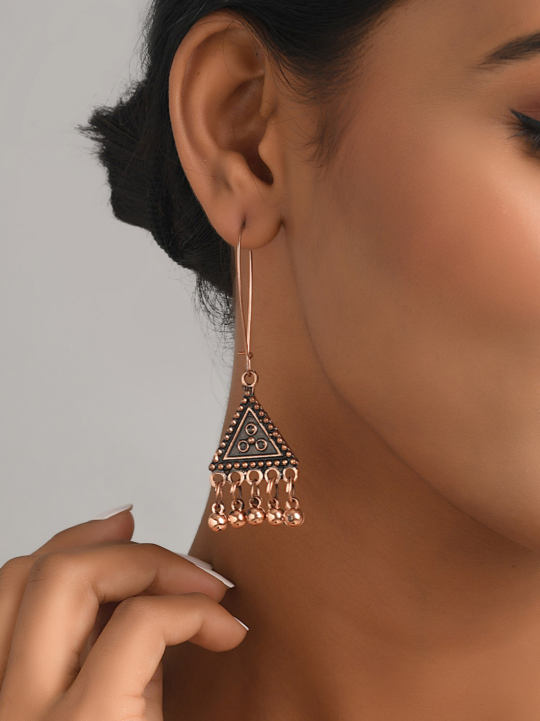 

Fida Womens Gold-Toned Contemporary Drop Earrings