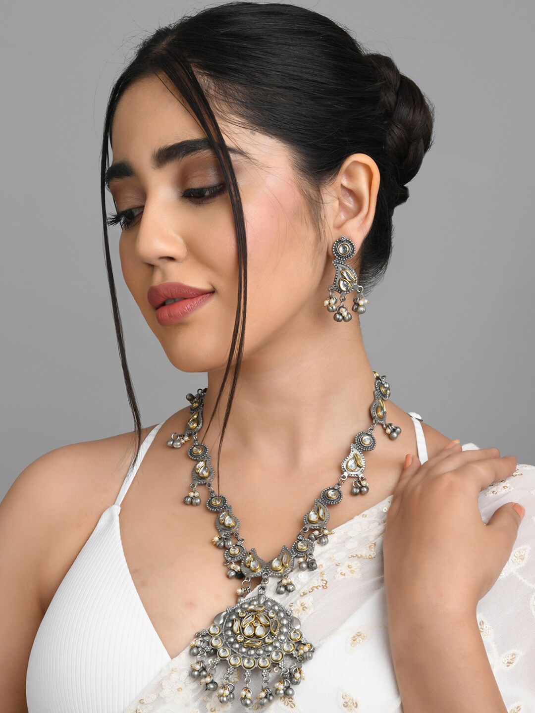 

Fida Silver-Plated & Gold-Toned Oxidised Beaded Choker Necklace & Earrings Set