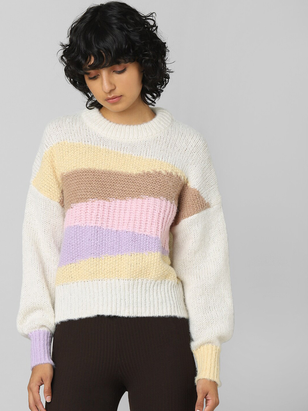 

ONLY Women Beige & Off White Colourblocked Sweater