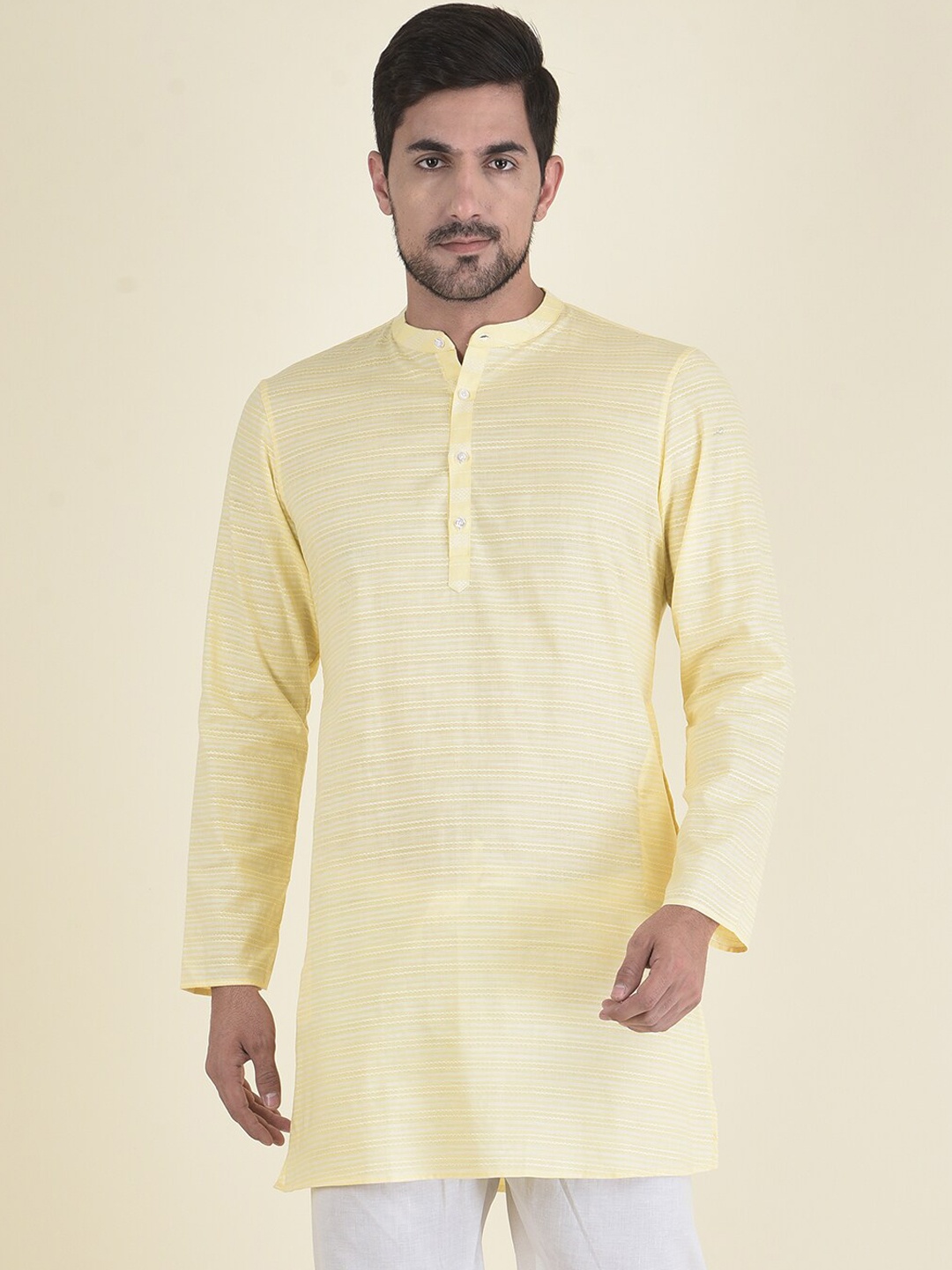 

DEYANN Men Yellow Thread Work Jacquard Kurta