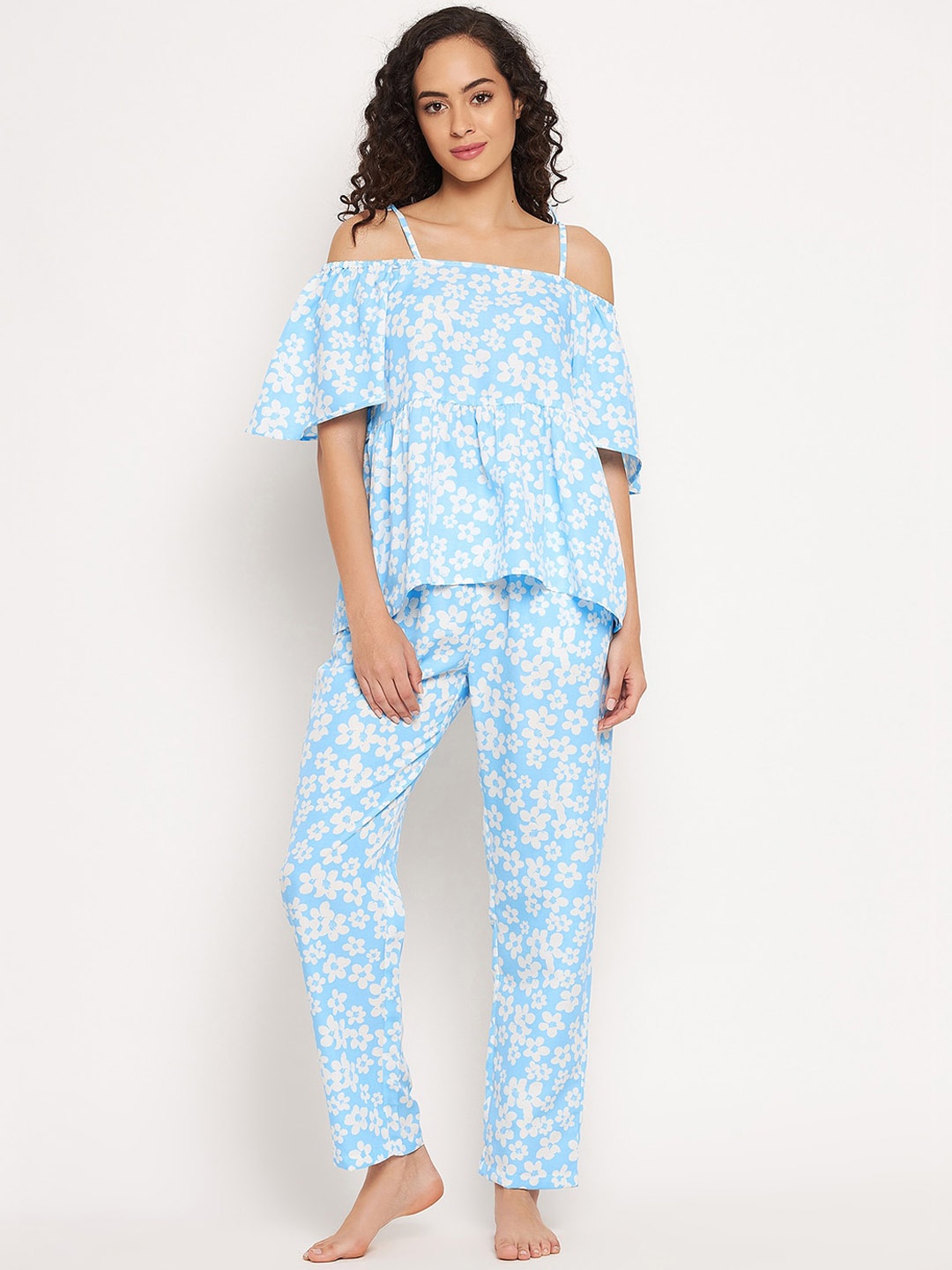 

Clovia Women Blue & White Printed Night suit
