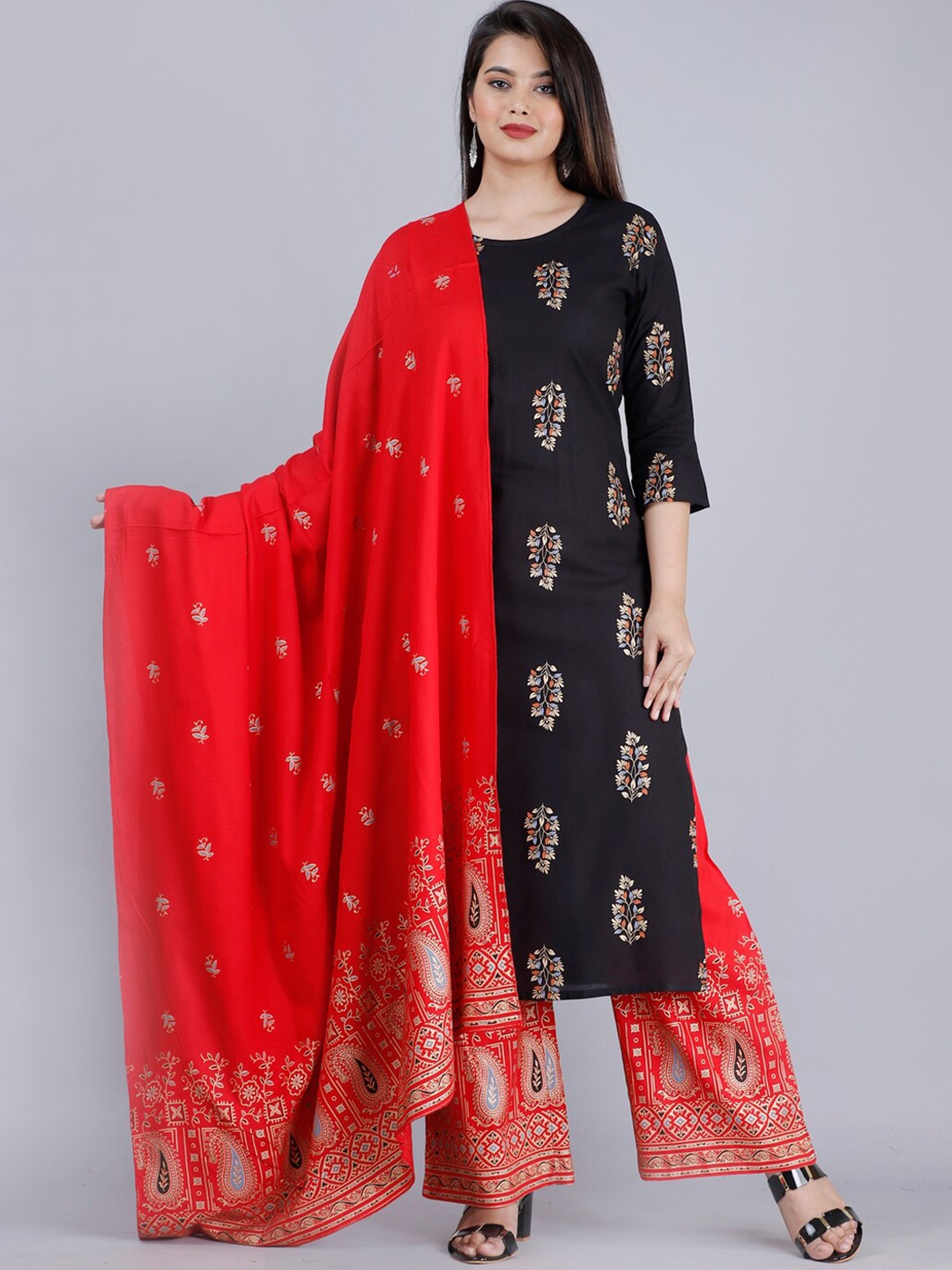 

MAUKA Women Black Ethnic Motifs Striped Kurta Palazzos & With Dupatta