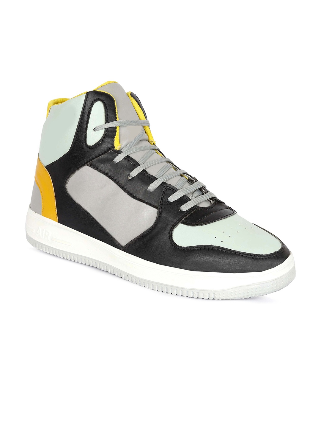 

FOUR STAR TRUCK SALES Men White & Sea Green Colourblocked Sneakers
