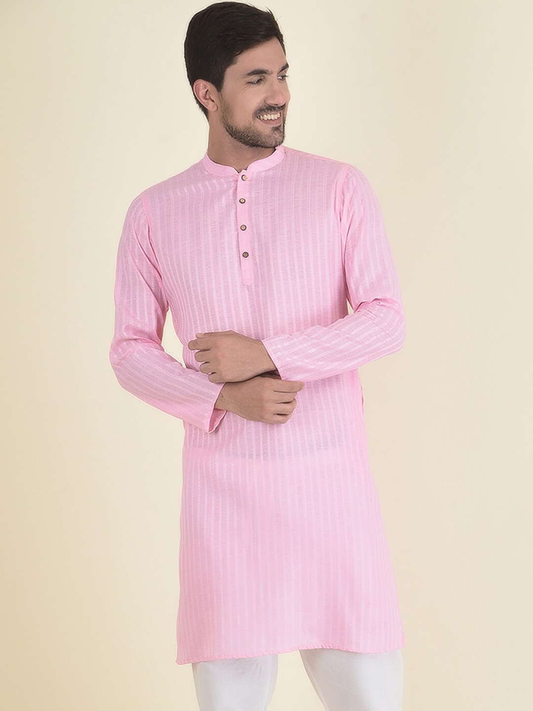 

DEYANN Men Pink Striped Jacquard Kurta
