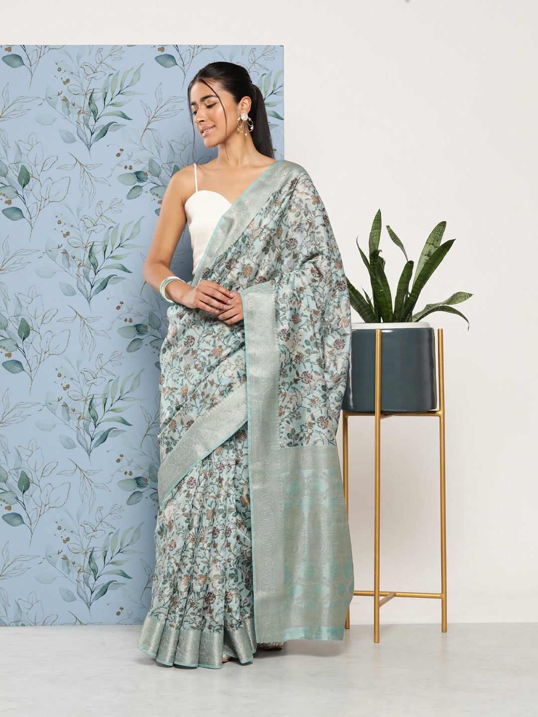

SAARYA Blue Floral Zari Silk Blend Saree