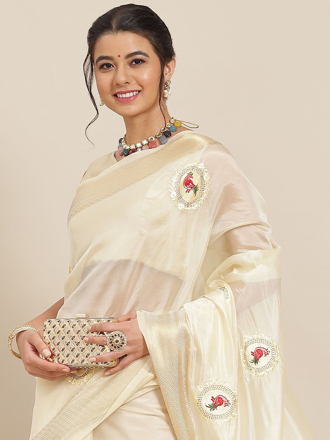 

SAARYA Cream-Coloured & Gold-Toned Ethnic Motifs Zari Organza Saree