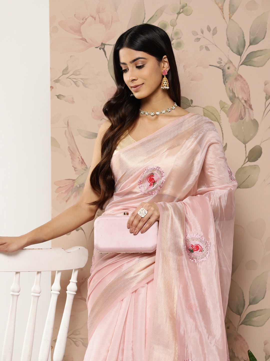 

SAARYA Pink Ethnic Motifs Embroidered Organza Saree