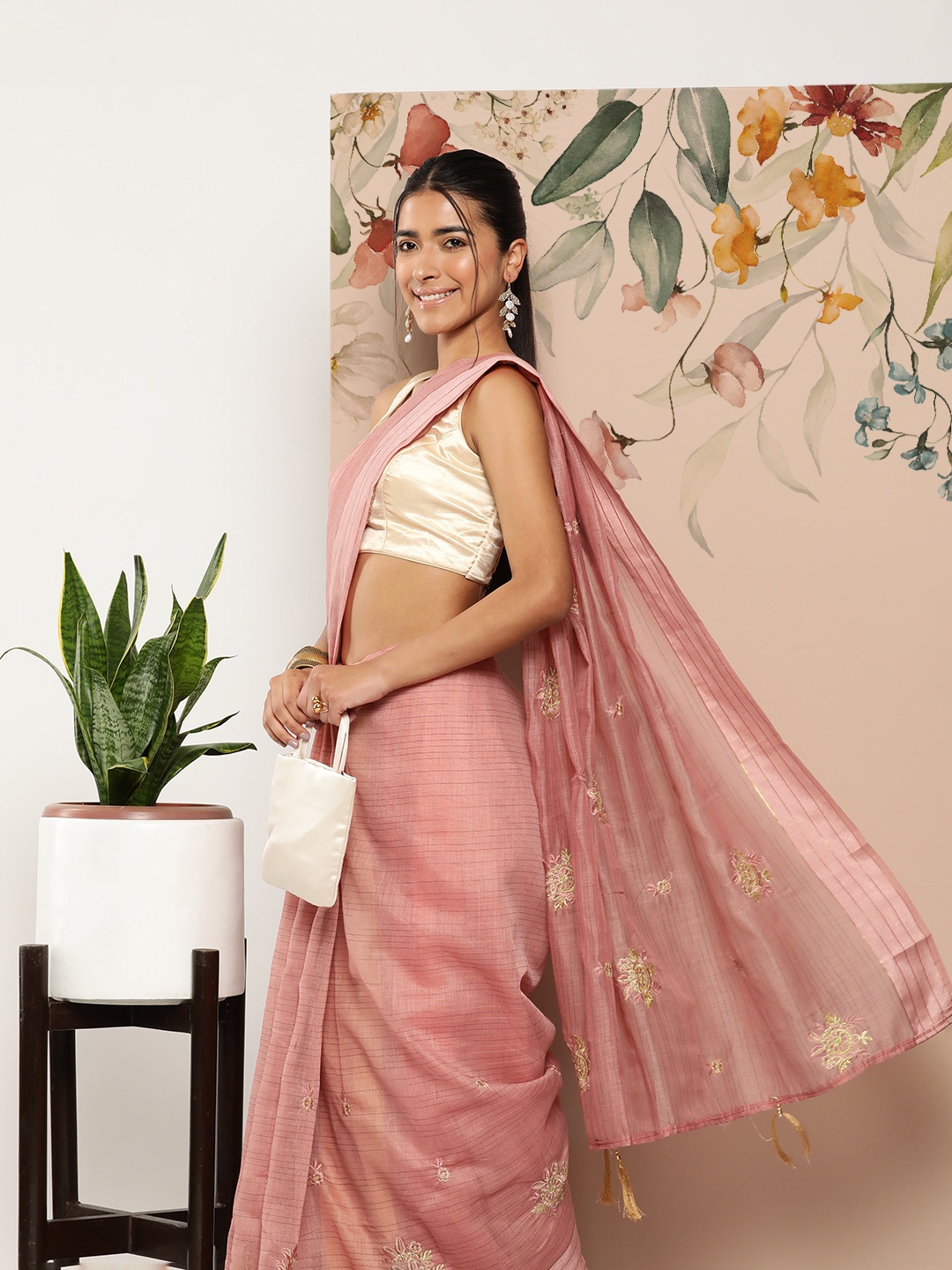 

SAARYA Peach-Coloured Ethnic Motifs Embroidered Saree