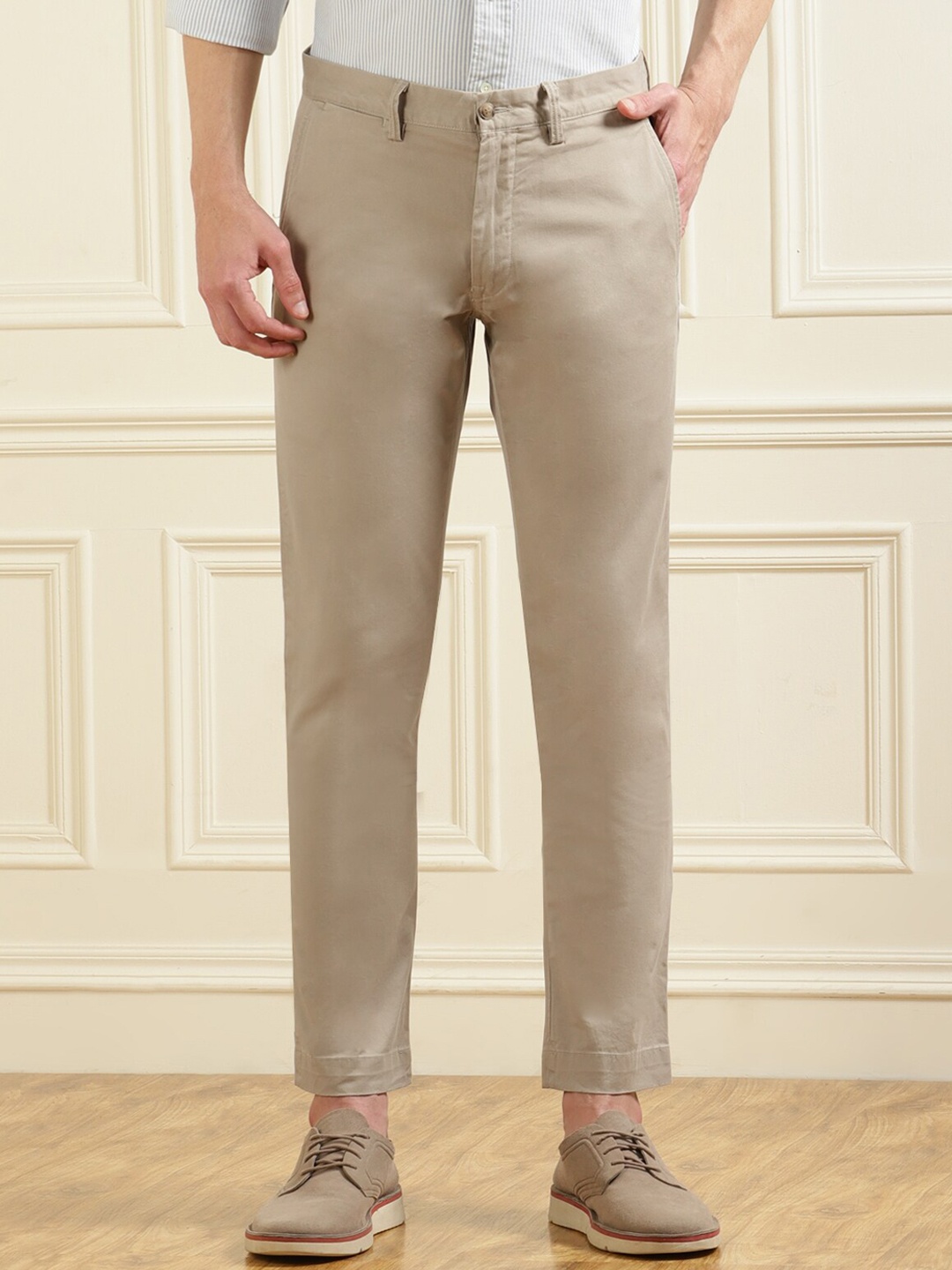 

Polo Ralph Lauren Men Beige Flat Front Solid Chinos Trousers