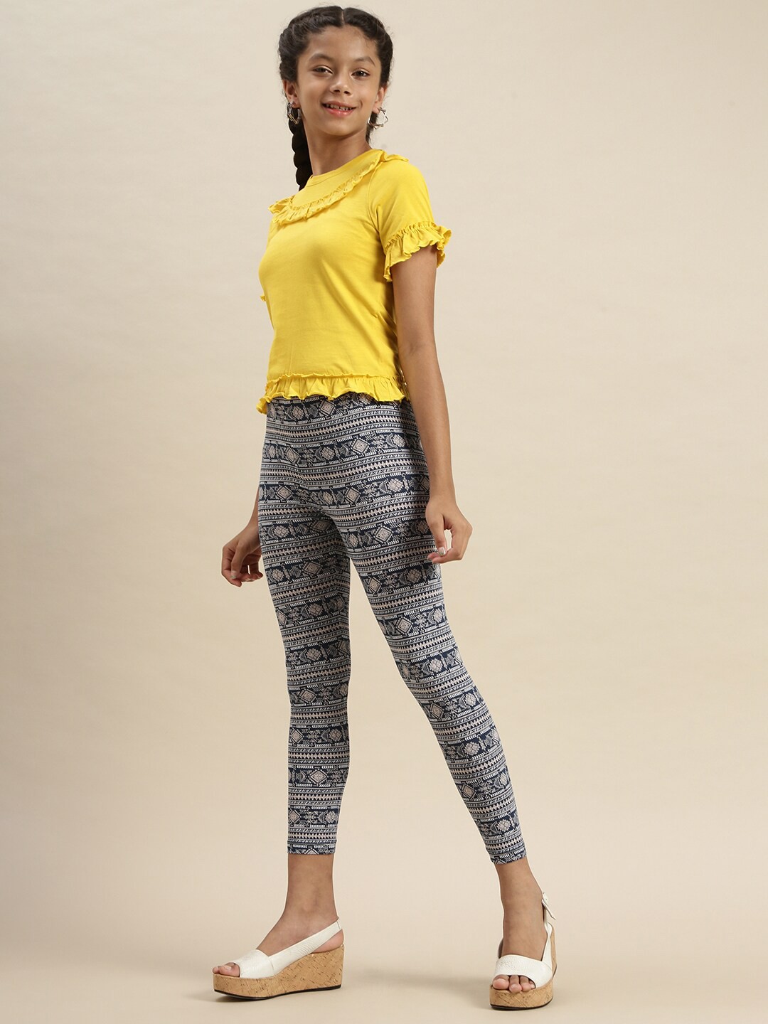 

De Moza Girls Blue & White Printed Ankle-Length Leggings