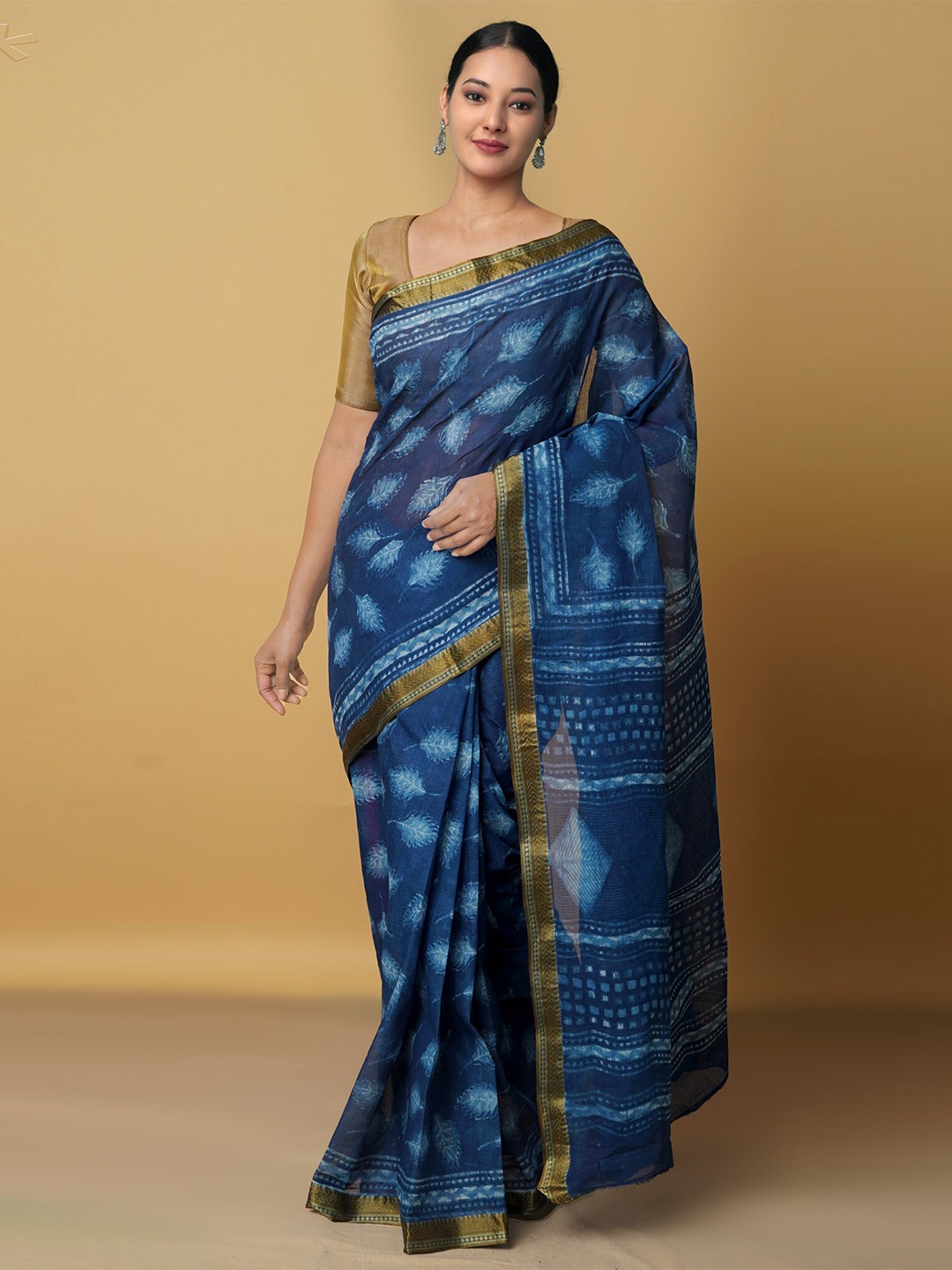 

Unnati Silks Navy Blue & Gold-Toned Ethnic Motifs Zari Pure Cotton Venkatgiri Saree