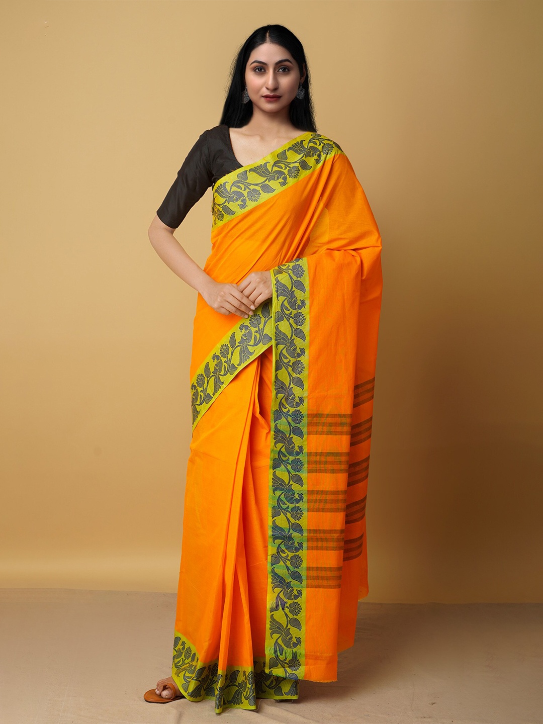 

Unnati Silks Women Orange & Green Pure Cotton Venkatgiri Saree