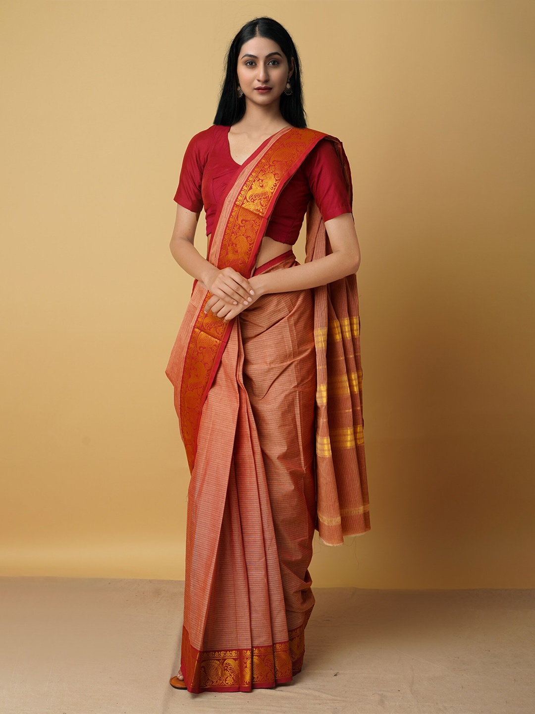 

Unnati Silks Maroon & Gold-Toned Ethnic Motifs Zari Pure Cotton Venkatgiri Saree