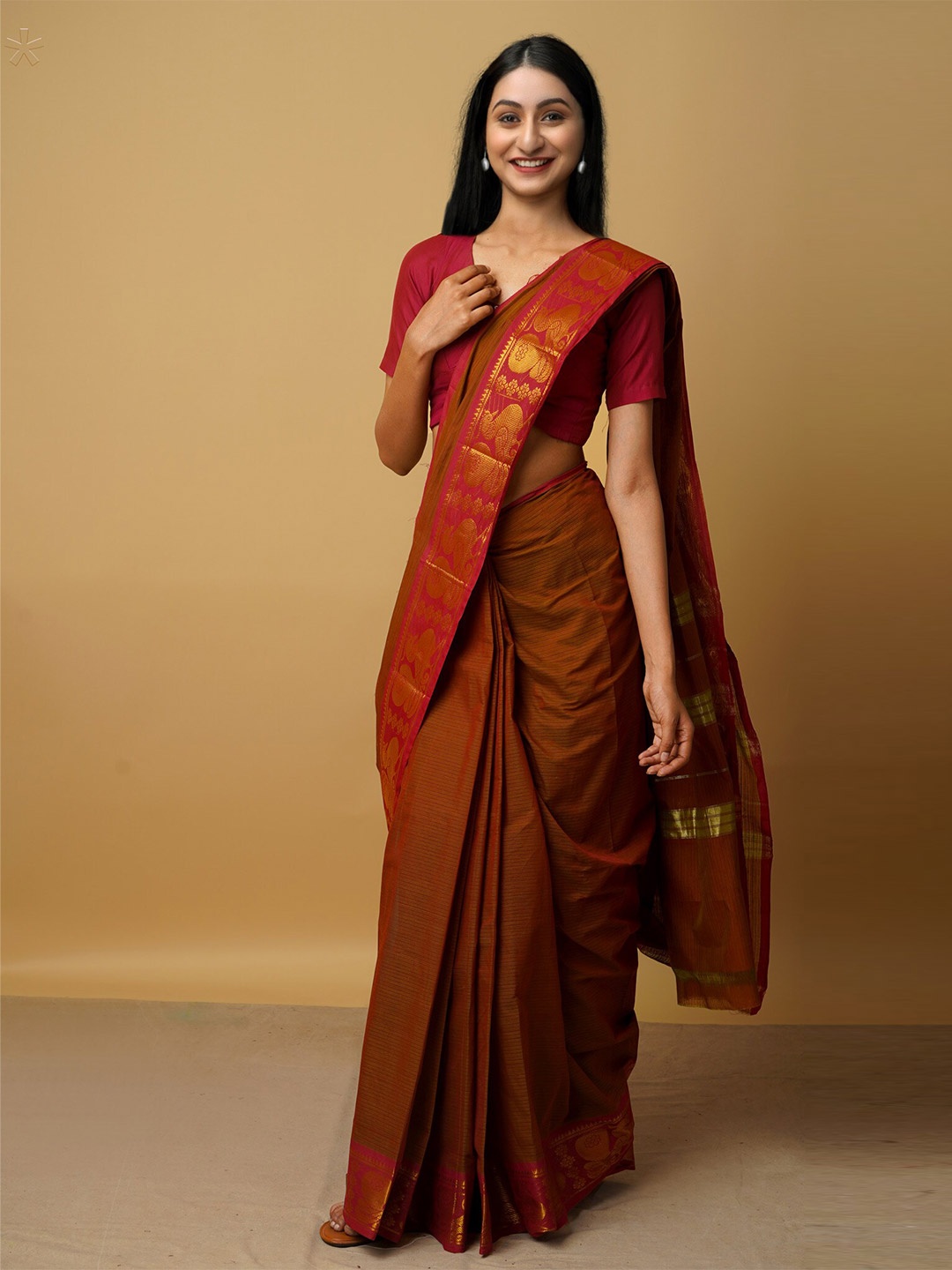 

Unnati Silks Brown & Gold-Toned Woven Design Zari Pure Cotton Venkatgiri Saree