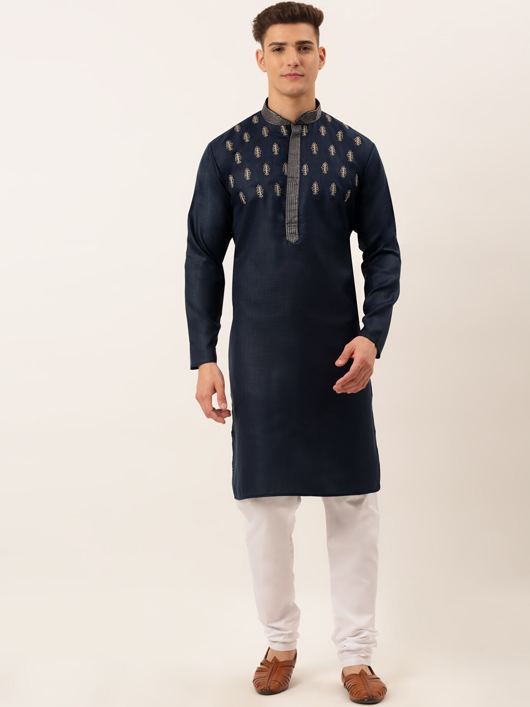 

Jompers Men Navy Blue Embroidered Chikankari Pure Cotton Kurta with Pyjamas