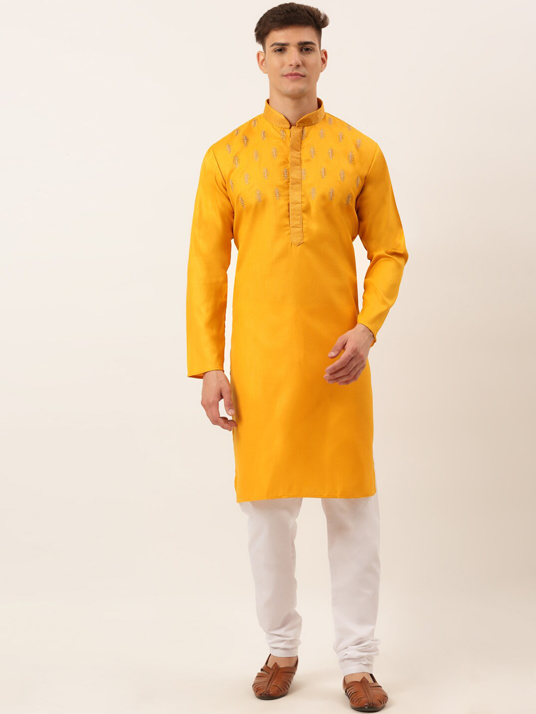 

Jompers Men Mustard Yellow Ethnic Motifs Embroidered Pure Cotton Kurta with Pyjamas