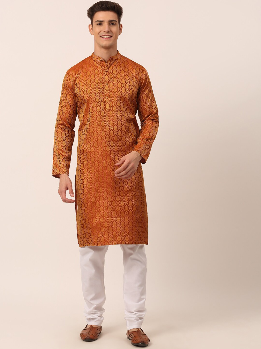 

Jompers Men Maroon Printed Angrakha Kurta with Pyjamas