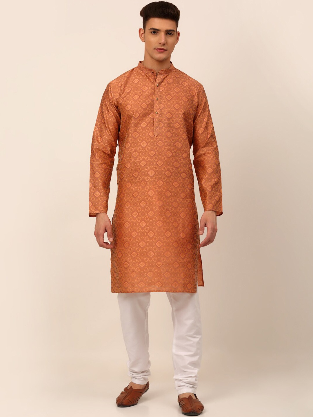 

Jompers Men Peach-Coloured Ethnic Motifs Kurta With Churidar