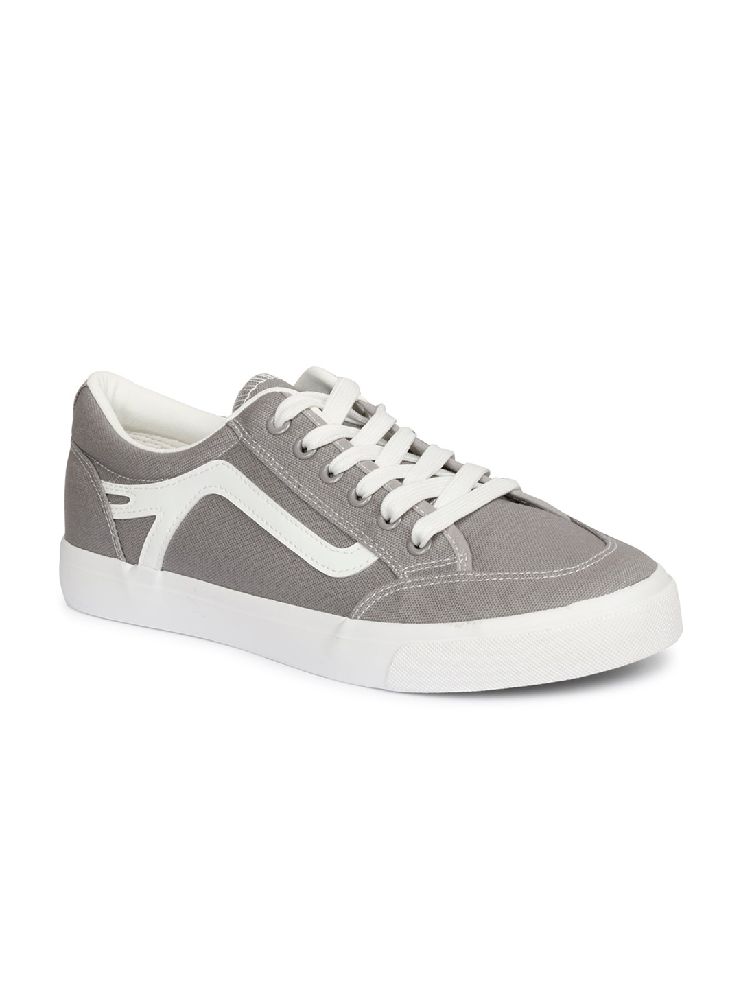 

CIPRAMO SPORTS Men Grey & White Colourblocked Sneakers