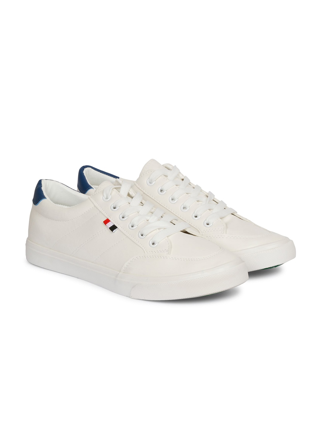 

CIPRAMO SPORTS Men White PU Sneakers