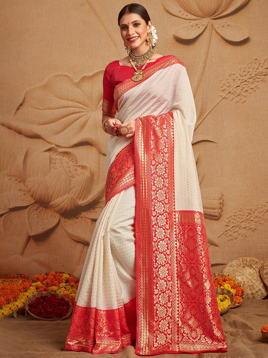 

Mitera Off White & Gold-Toned Paisley Zari Silk Blend Kanjeevaram Saree