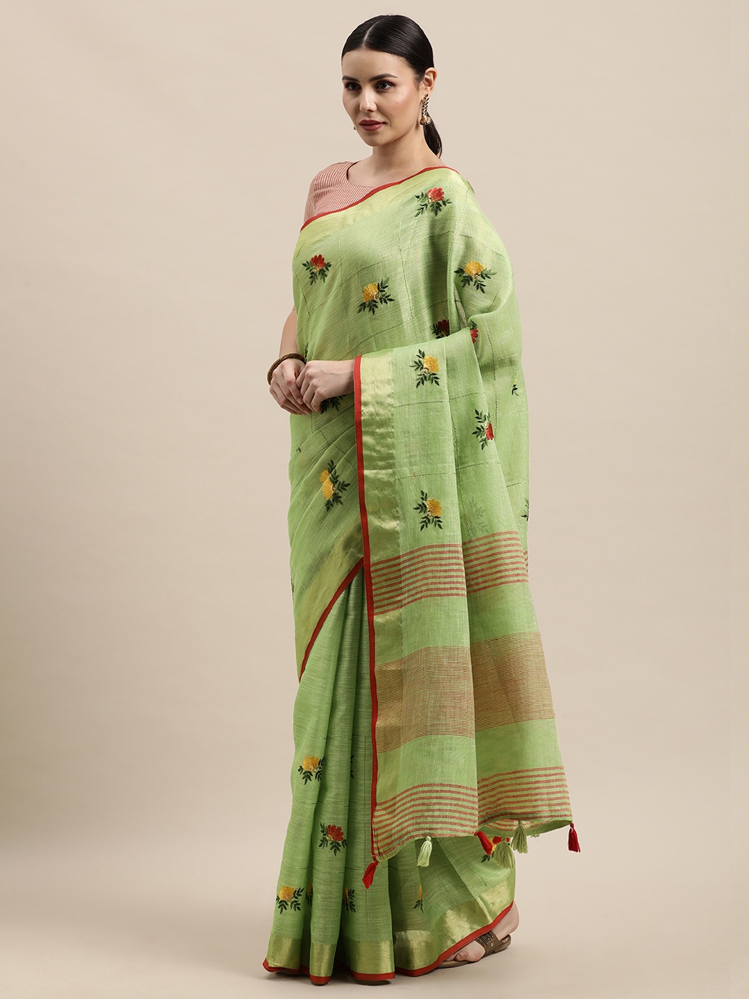 

SANGAM PRINTS Green & Red Floral Embroidered Linen Blend Saree