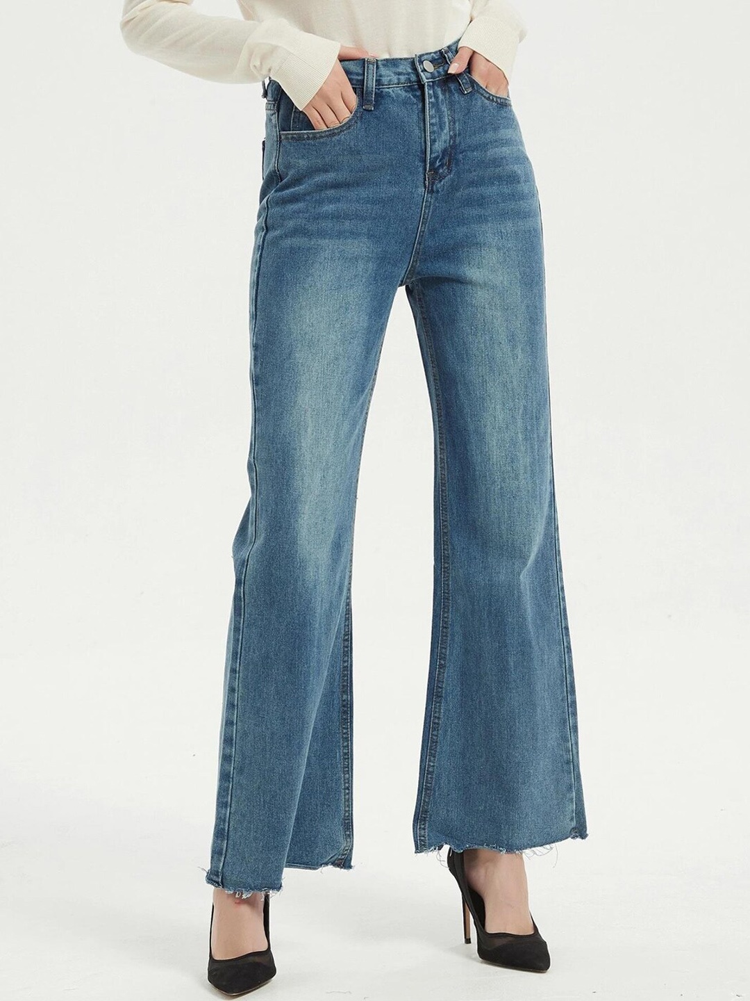 

Kotty Women Blue Jean Flared High-Rise Low Distress Light Fade Stretchable Jeans