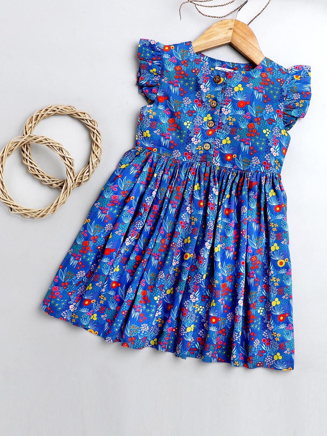 

KOOCHI POOCHI Girls Blue & Red Floral Dress