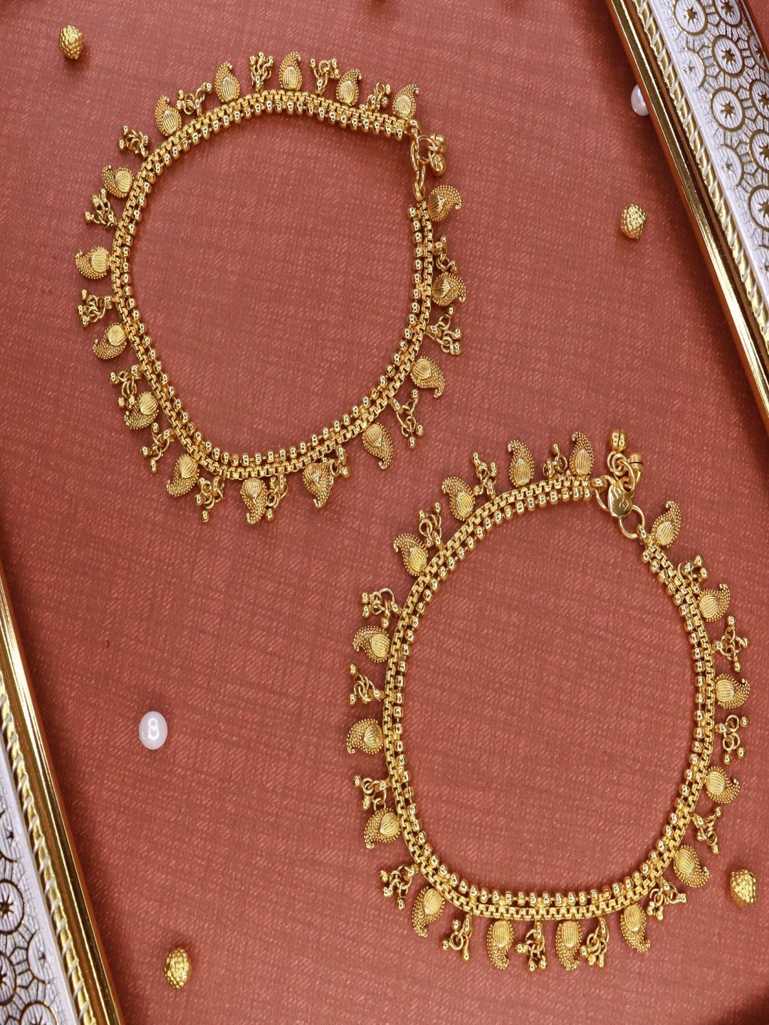 

I Jewels Set Of 2 Gold-Plated Ghungroo Anklets
