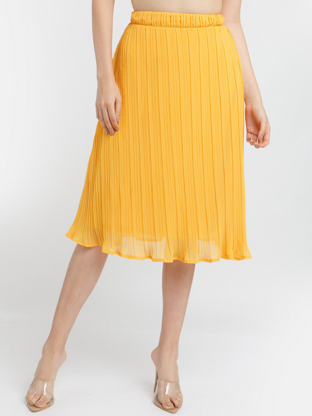 

Zink London Women Yellow Solid Pleated Skirt
