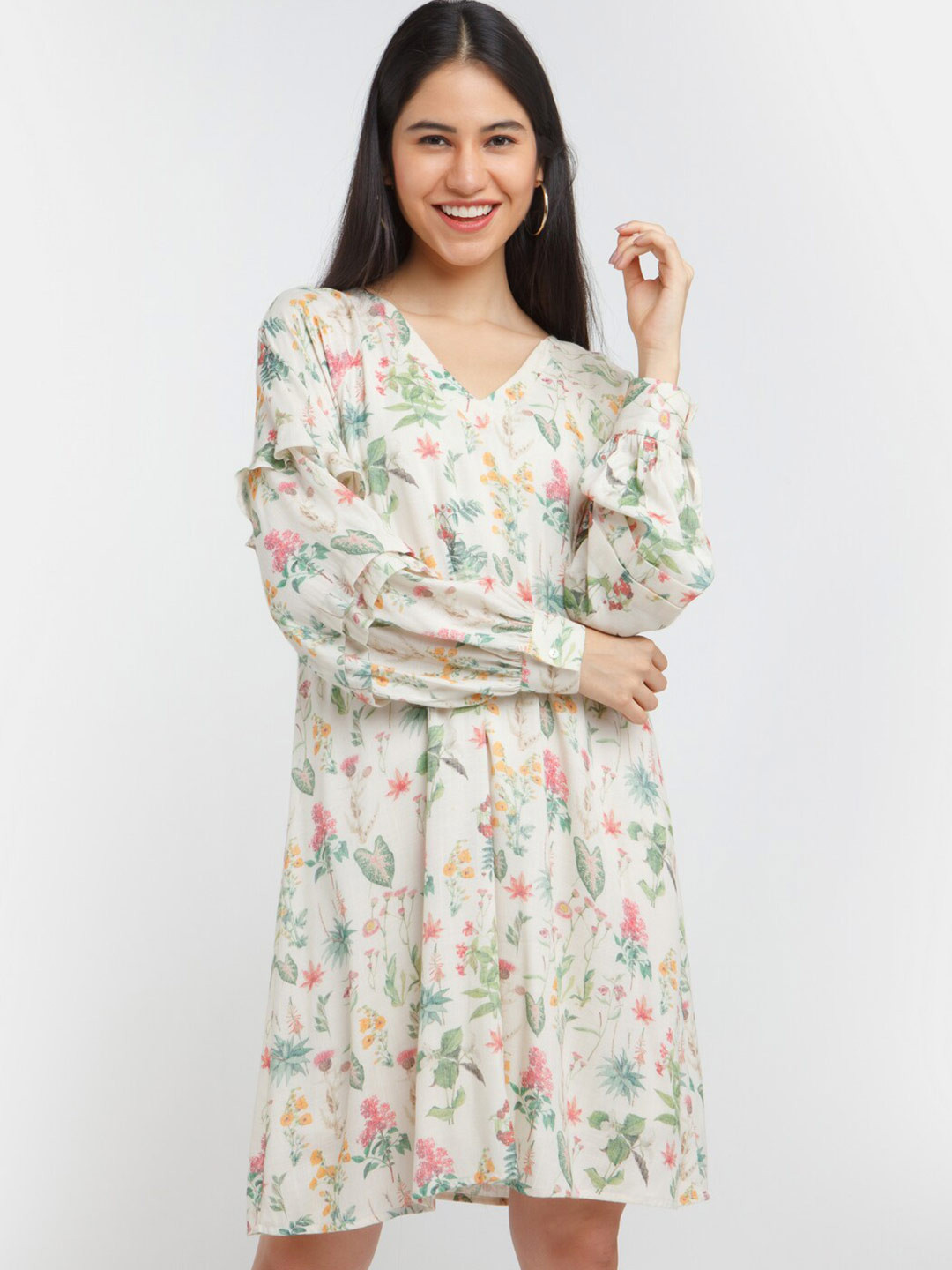 

Zink London Women Off White & Pink Floral A-Line Dress