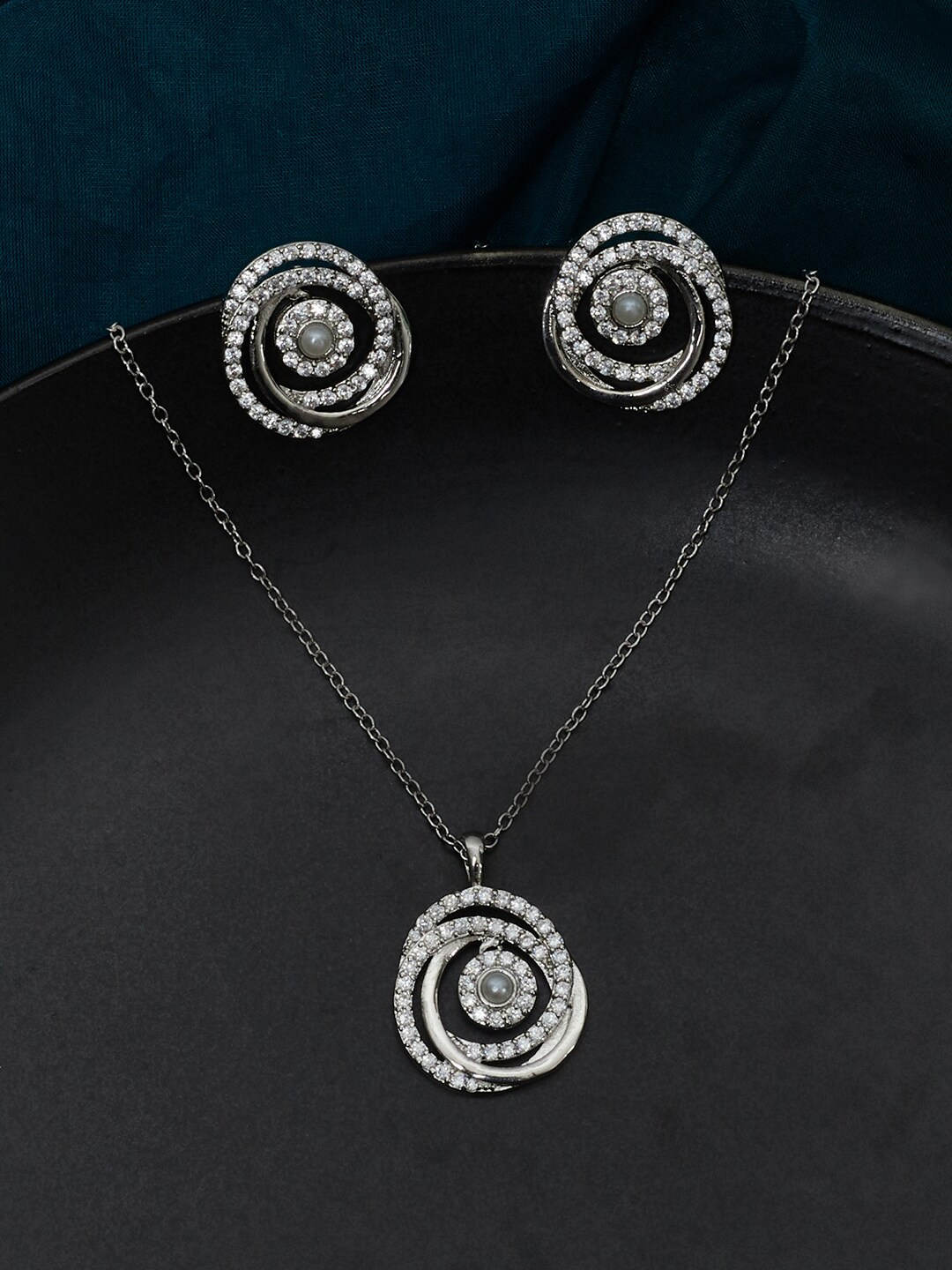 

Voylla Women White & Silver-Toned Rhodium Plated Pendant Set
