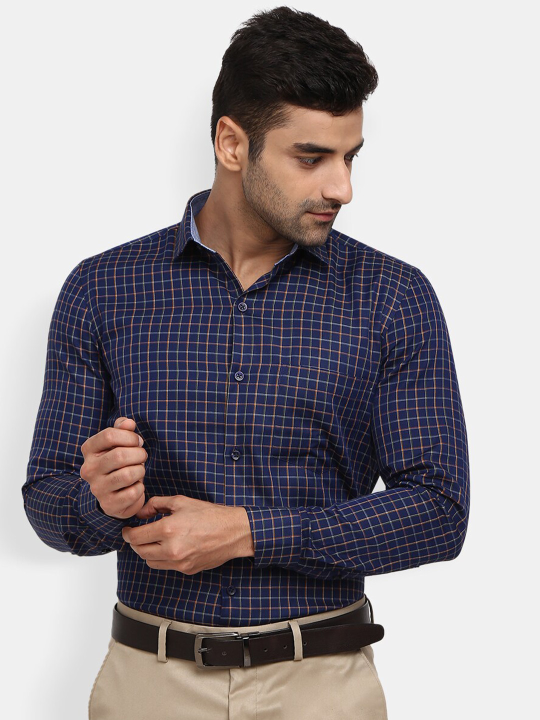 

V-Mart Men Navy Blue Classic Checked Formal Shirt
