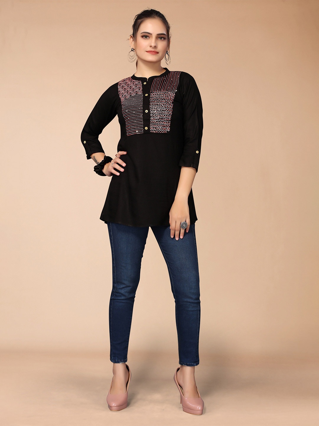 

KALINI Black Print Mandarin Collar Roll-Up Sleeves Top