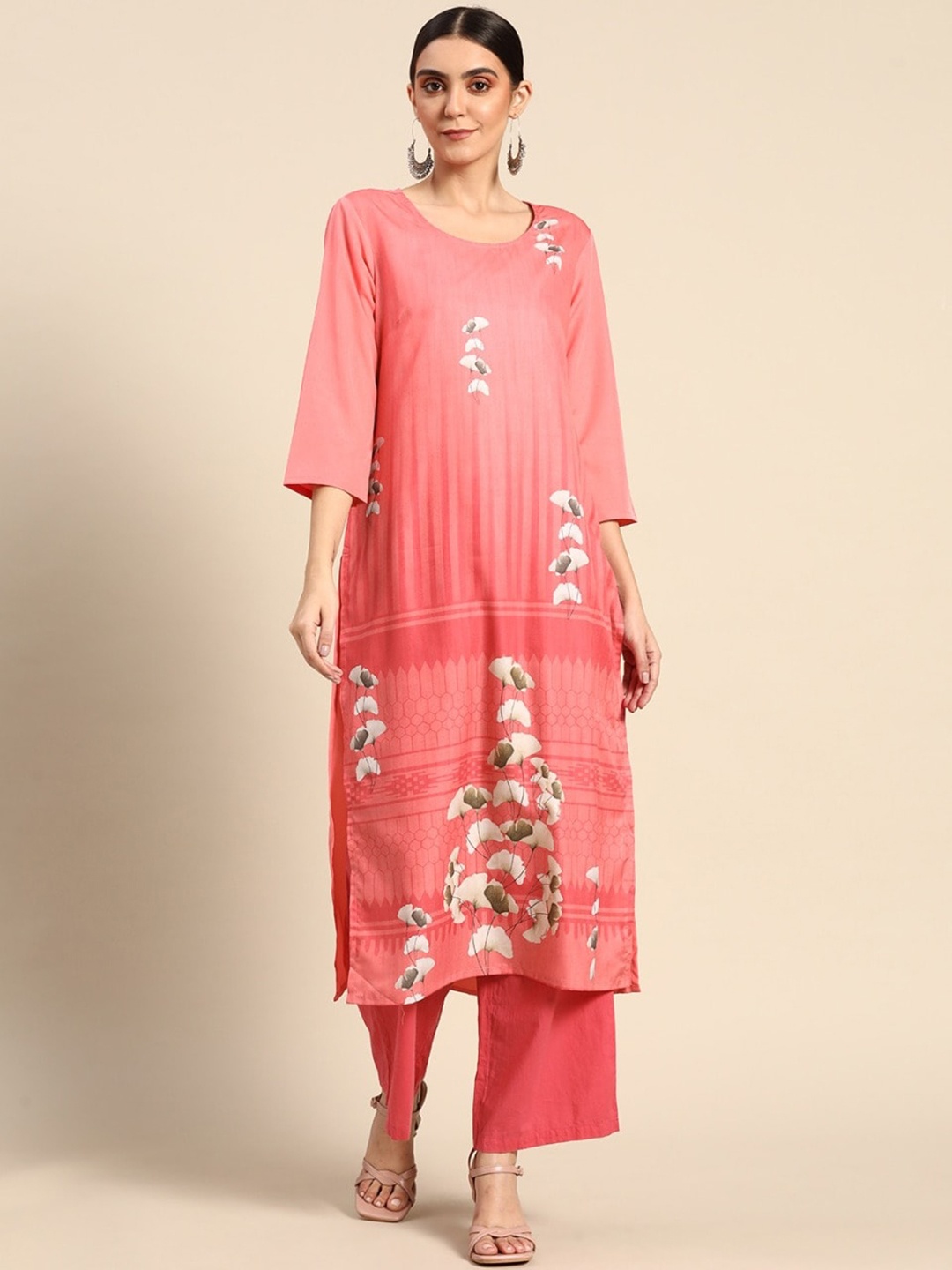 

Sangria Women Pink Floral Printed Indie Prints Crepe Kurta
