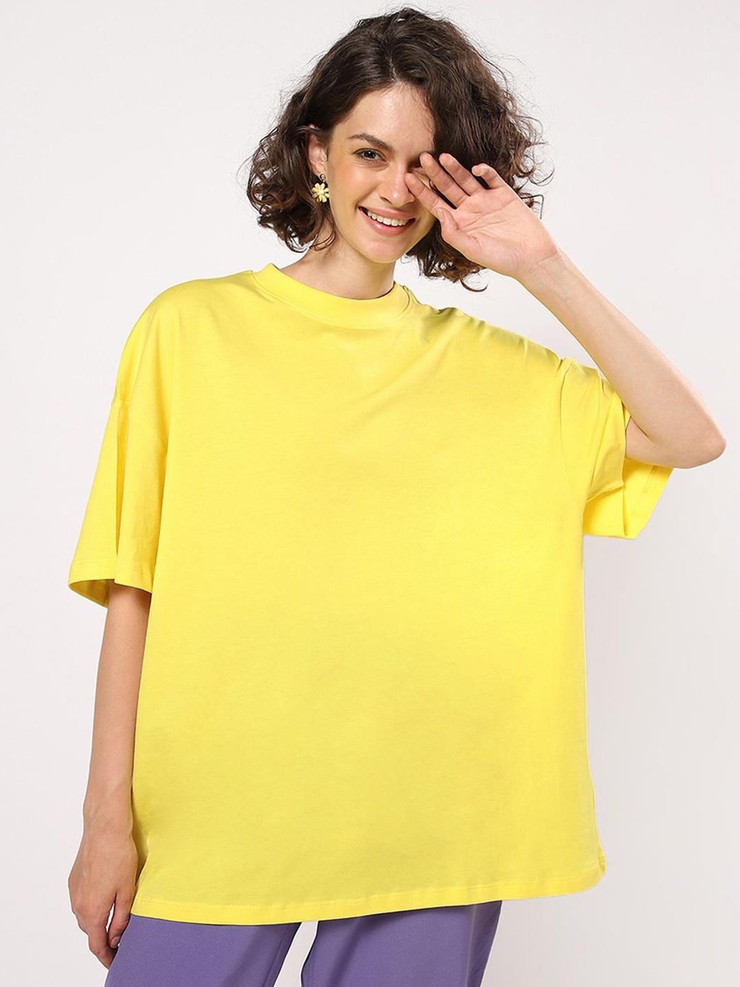 

Bewakoof Unisex Yellow Pure Cotton Loose T-shirt