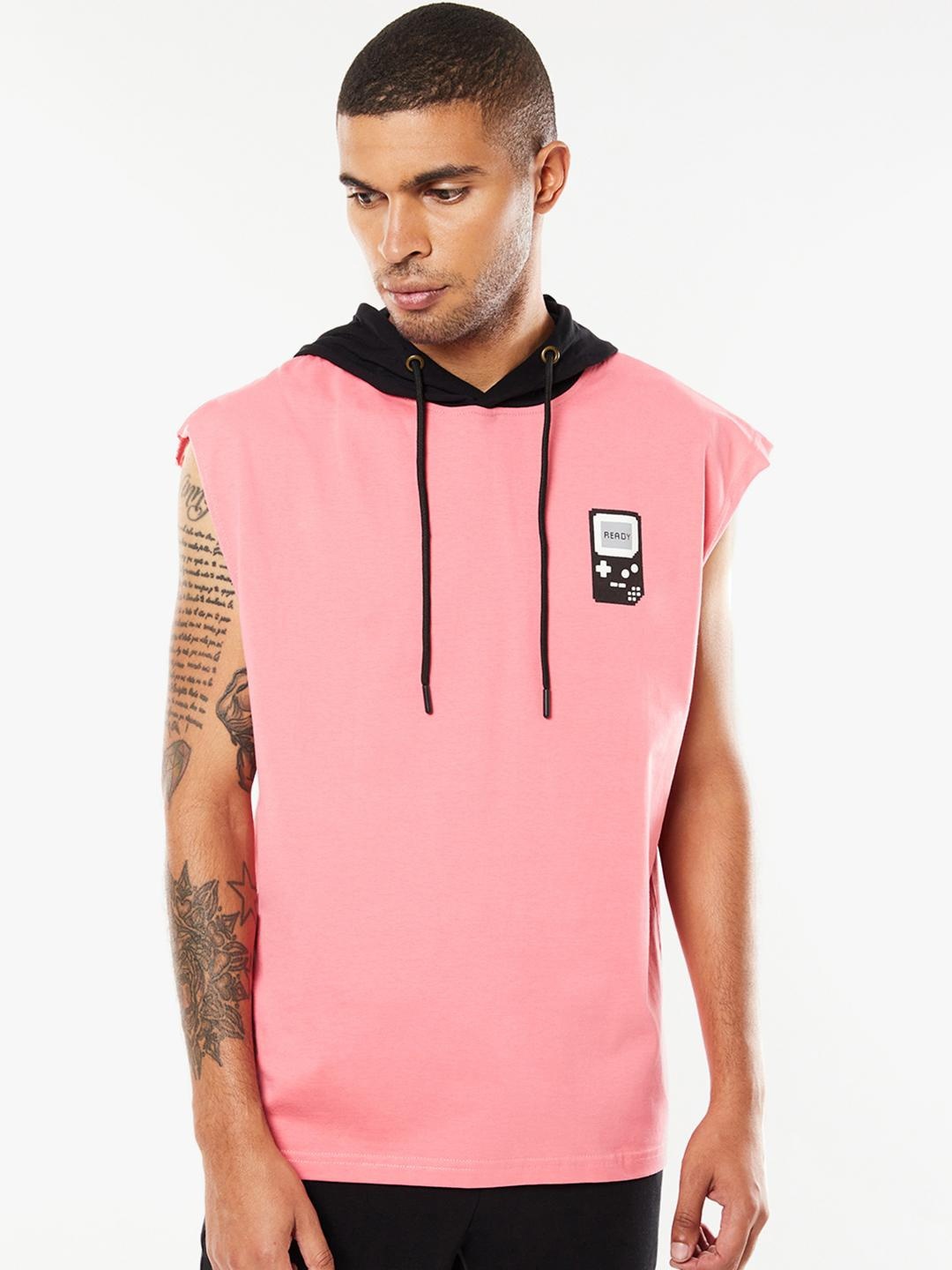 

Bewakoof Men Pink & Black Printed Pure Cotton Loose T-shirt