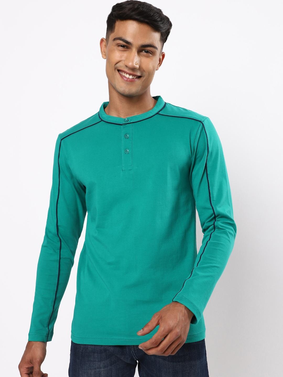 

Bewakoof Men Green Mandarin Collar Pure Cotton T-shirt