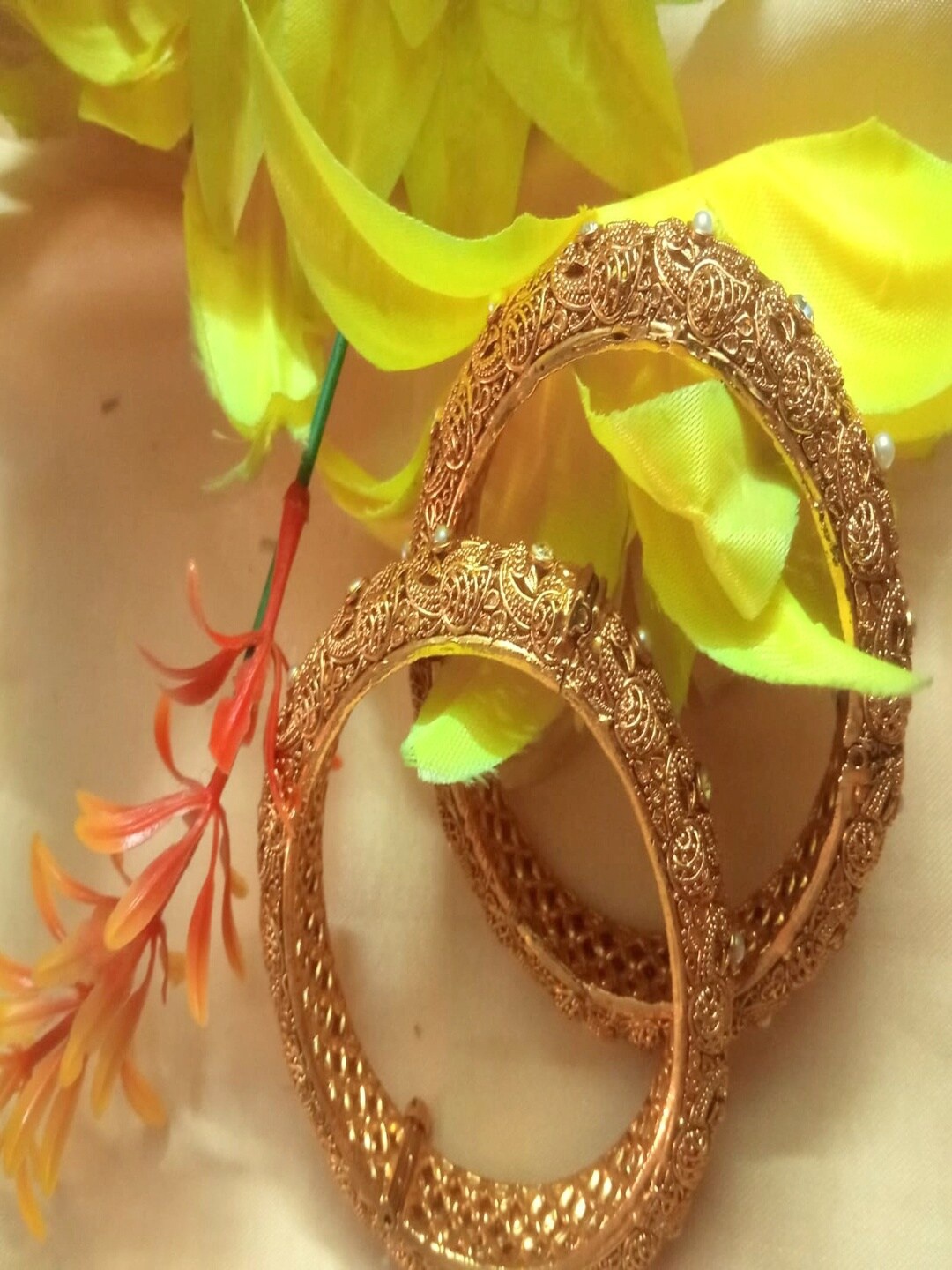 

Runjhun Gold-Plated Stone-Studded Bangle