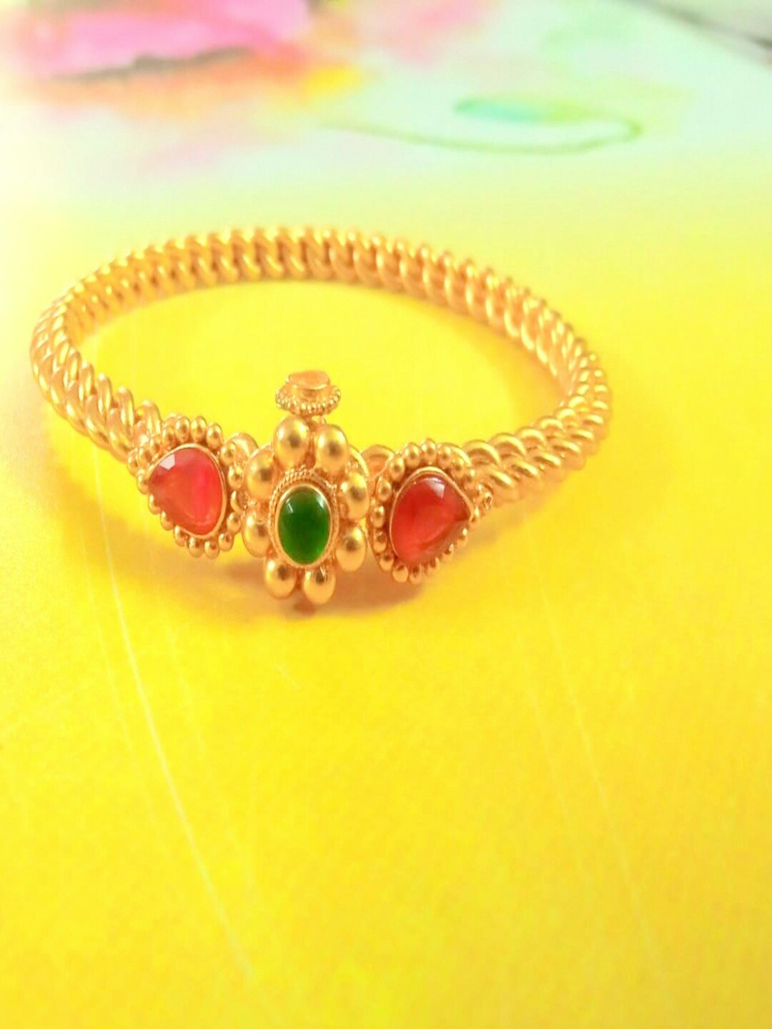 

Runjhun Women Gold Plated & Red Bracelet Bangle