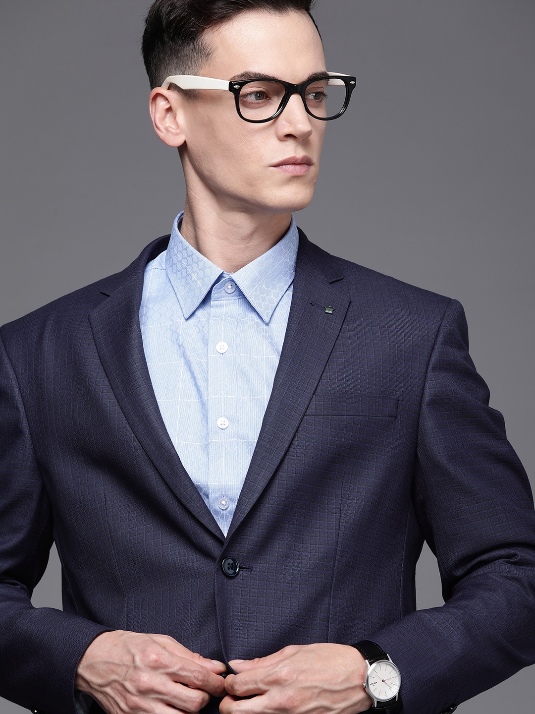 

Louis Philippe Men Navy Blue Self Design Single Breasted Regular Fit Casual Blazer