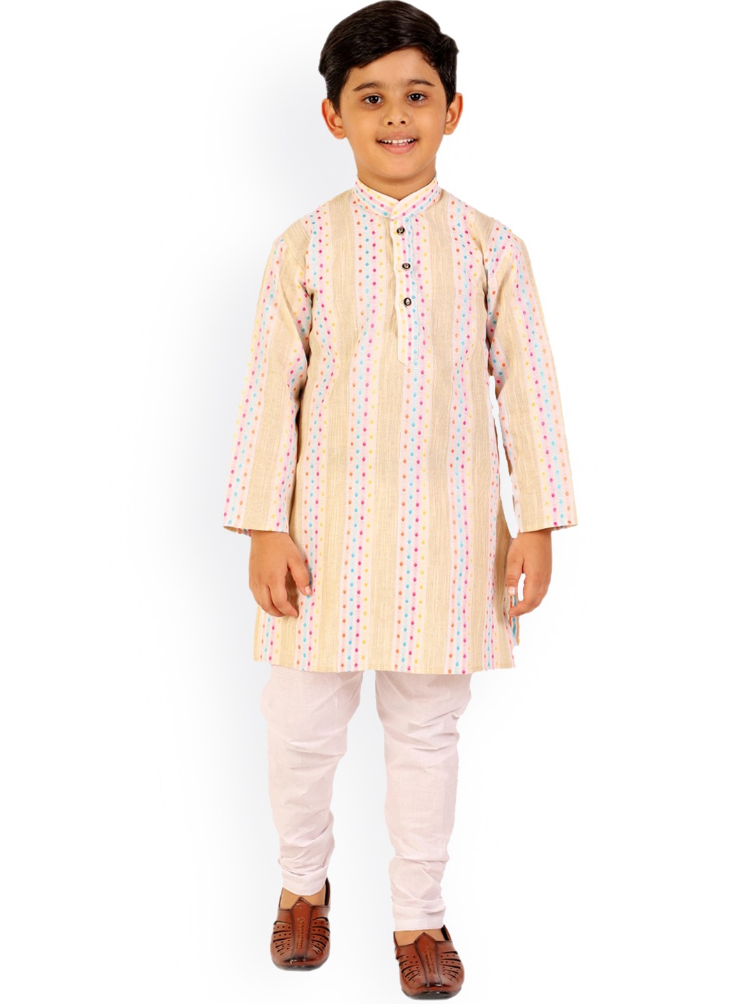 

Pro-Ethic STYLE DEVELOPER Boys Beige & White Printed Pyjamas