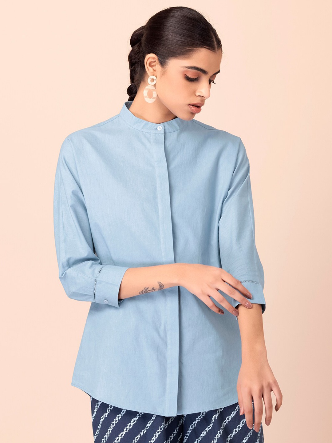 

Earthen BY INDYA Blue Mandarin Collar Extended Sleeves Shirt Style Top