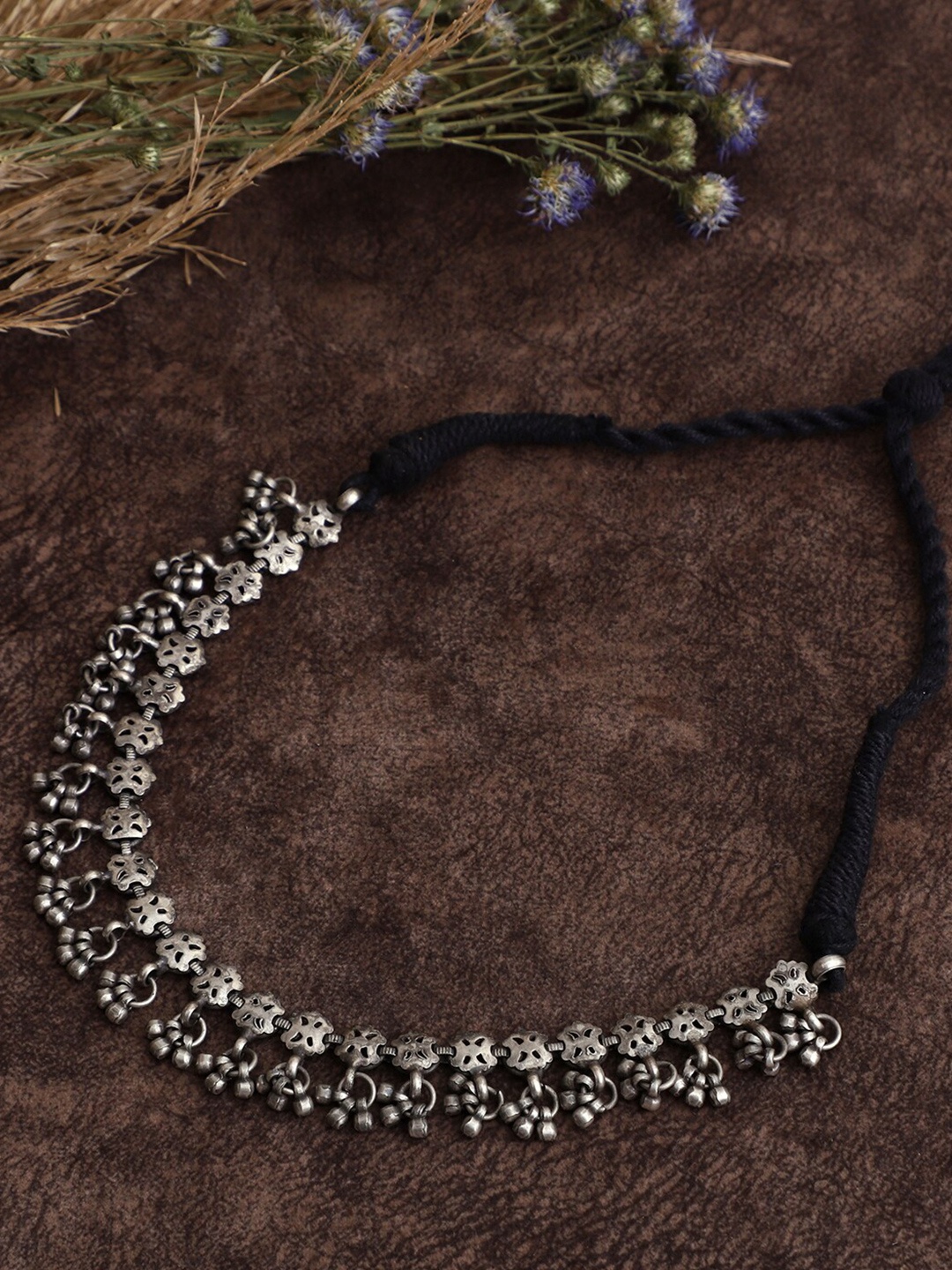 

VENI Silver-Toned Brass Silver-Plated Oxidised Necklace