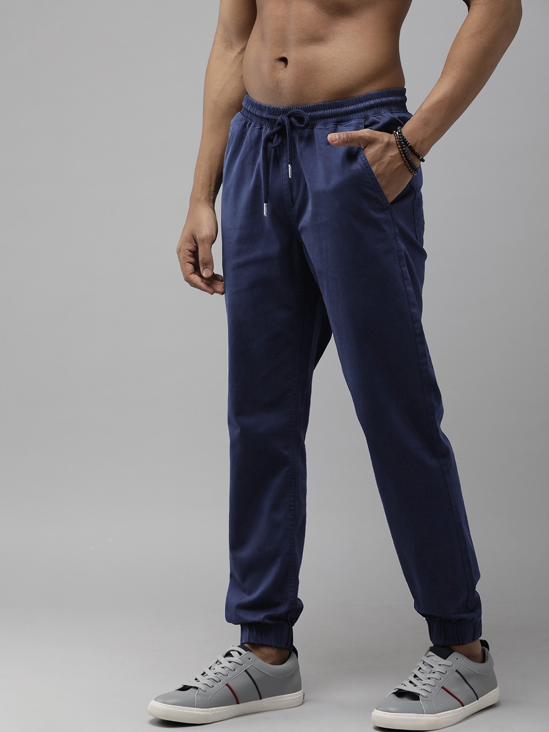 

The Roadster Lifestyle Co. Men Navy Blue Solid Joggers Trousers