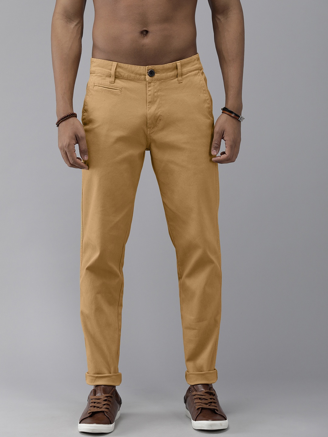 

Roadster Men Brown Textured Slim Fit Trousers