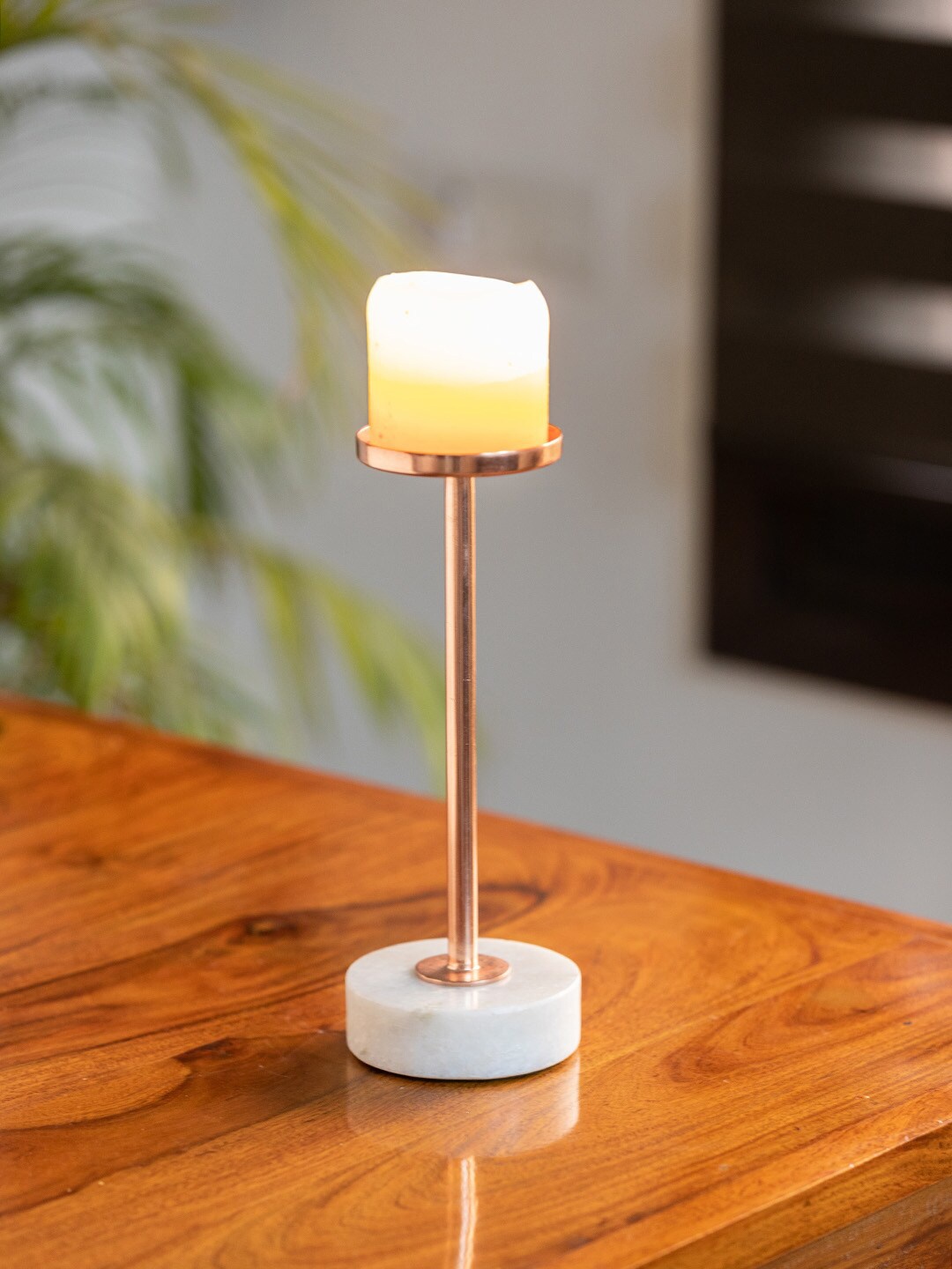 

ExclusiveLane Copper-Toned White Solid Candle Holder Stand